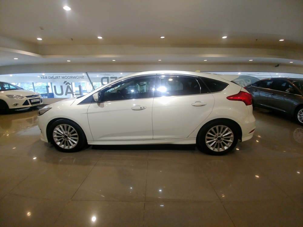Ford Focus Trend 2019 Sedan và Hatchback
