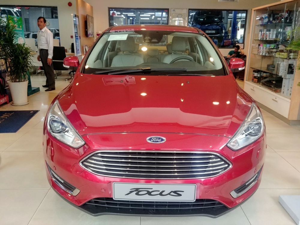 Ford Focus Trend 2019 Sedan và Hatchback
