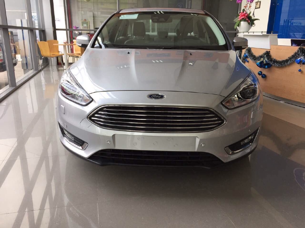 Ford Focus Trend 2019 Sedan và Hatchback