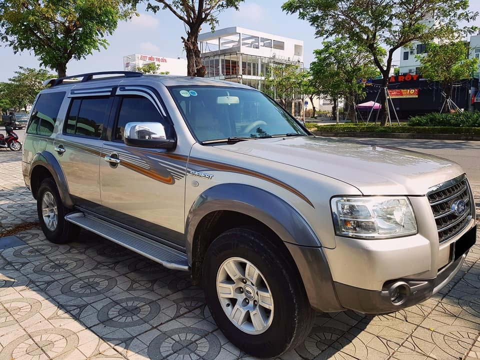Đổi xe cần bán xe Everest 2009, số tự động