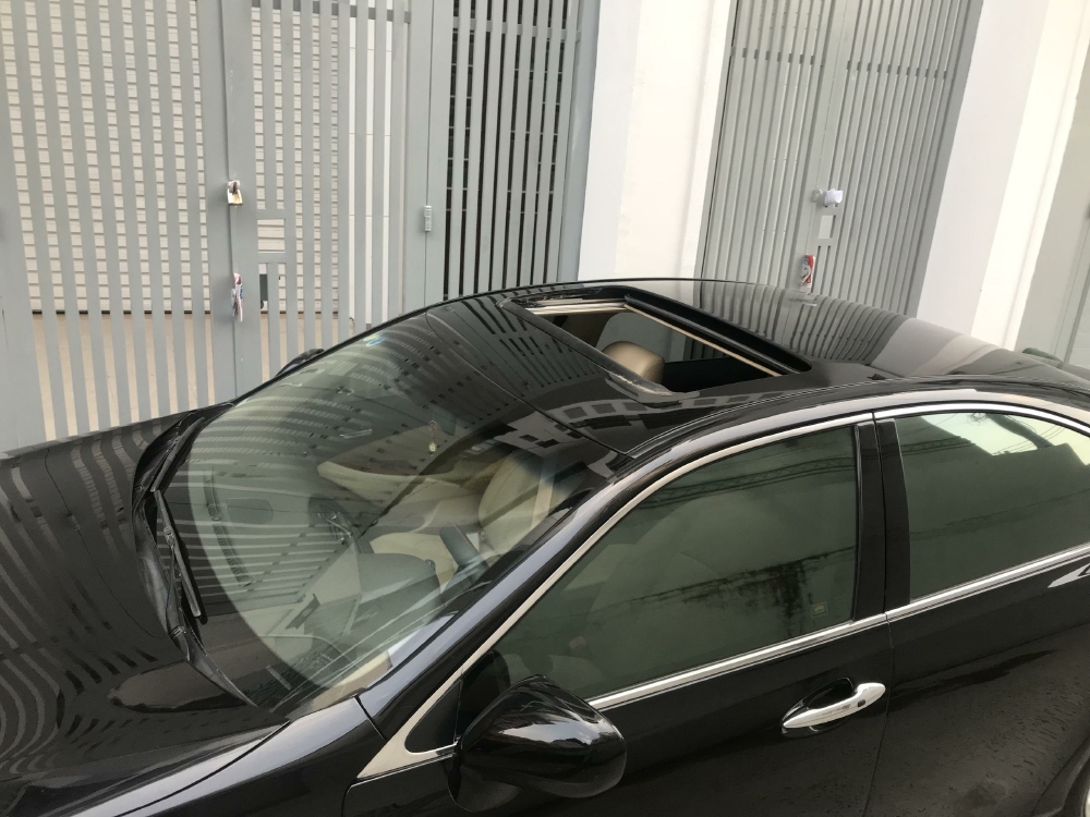 Gia đình đổi xe bán Lexus ES350 2009 màu đen nhập Nhật chính chủ