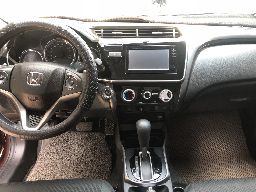 Cần bán xe Honda City 2018 số tự động màu đỏ