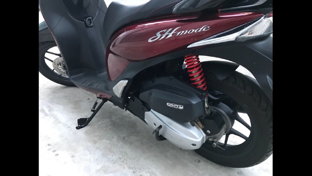Bán xe Honda SH Mode 2018 khóa smartkey màu đỏ đô chính chủ