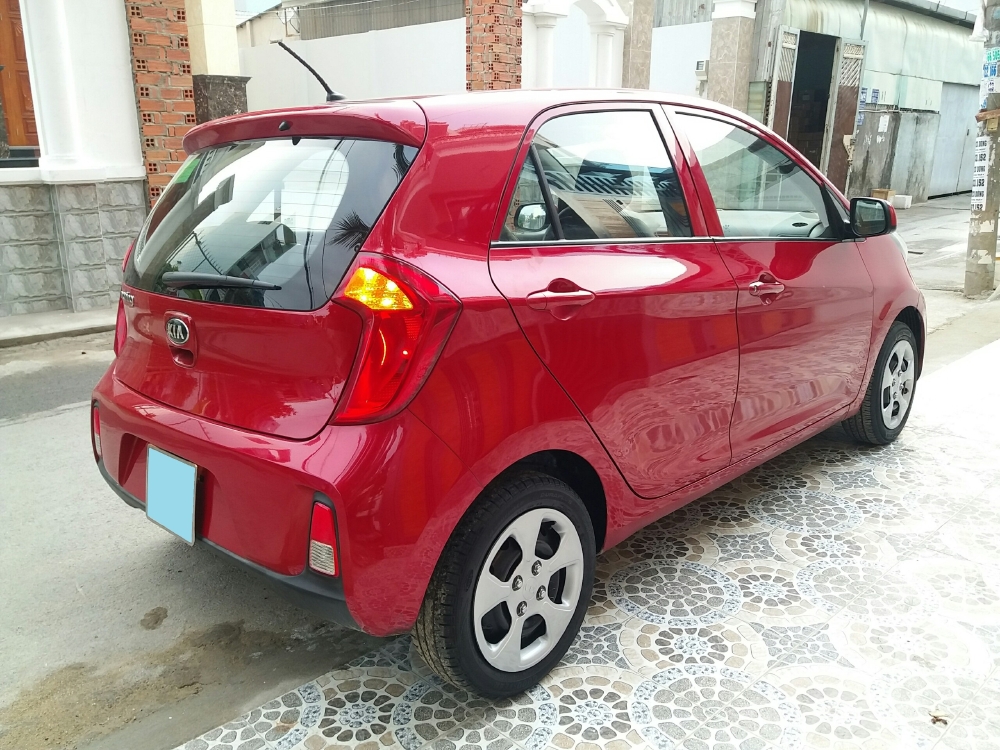 Cần bán xe Kia Morning 2017 số sàn màu đỏ