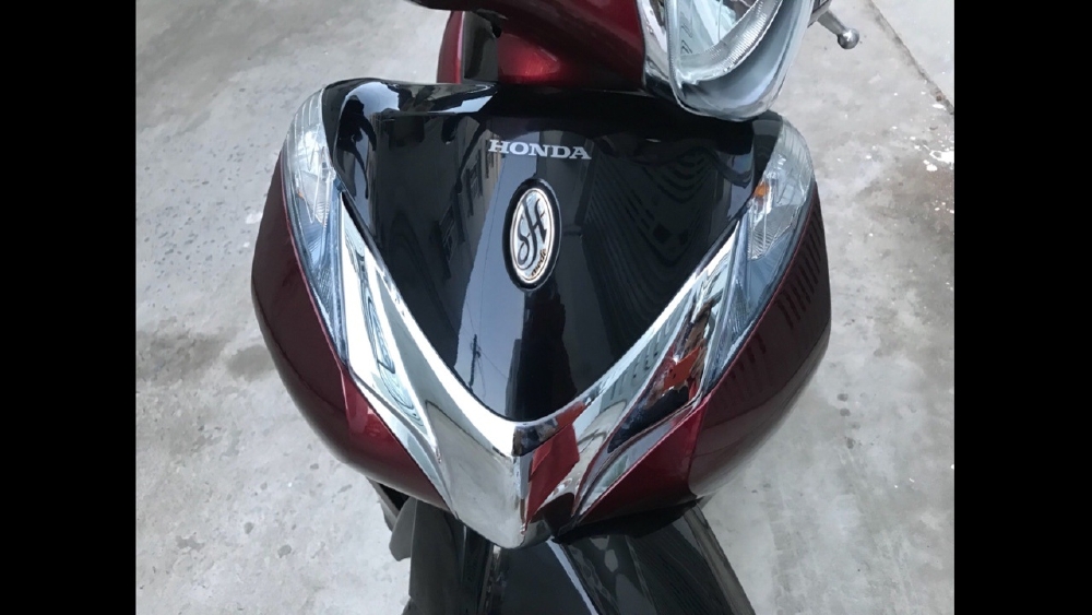 Bán xe Honda SH Mode 2018 khóa smartkey màu đỏ đô chính chủ