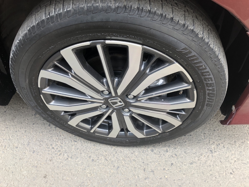Cần bán xe Honda City 2018 số tự động màu đỏ