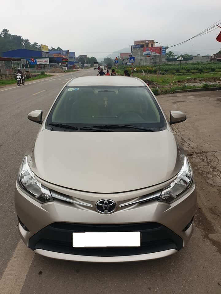 Gia đình cần bán xe Vios 2016, số sàn