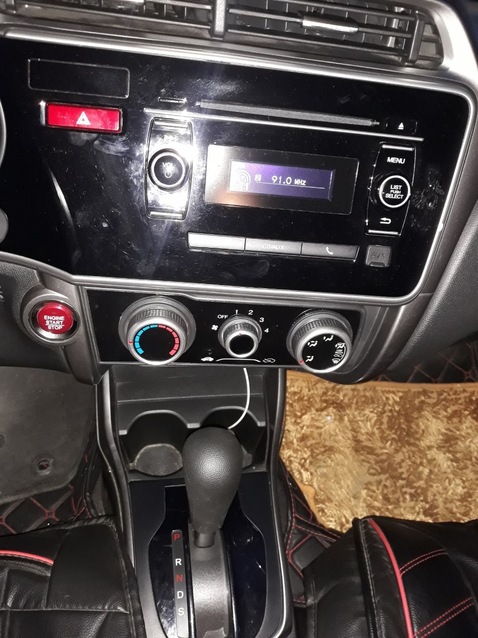 Bán City 1.5CVT 2017, màu trắng, đúng chất, giá TL, hổ trợ góp