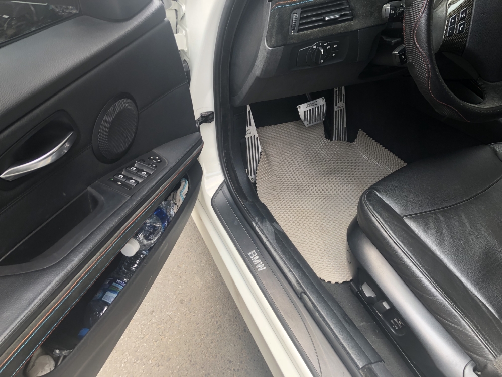 Bán Bmw 320I 2008 màu trắng tự động mới keng