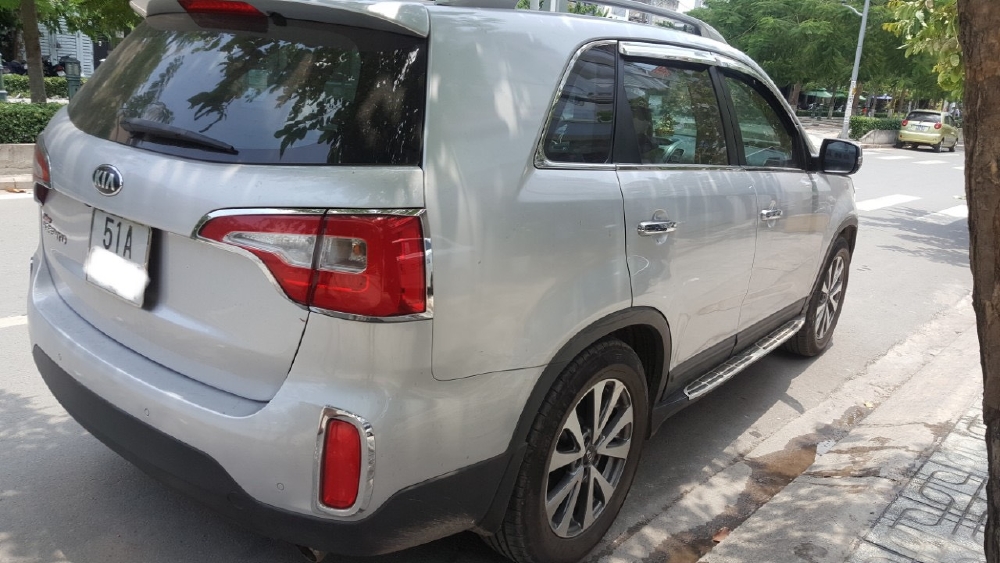 Bán Sorento GATH 2014, màu bạc, biển TP, giá TL, hổ trợ góp