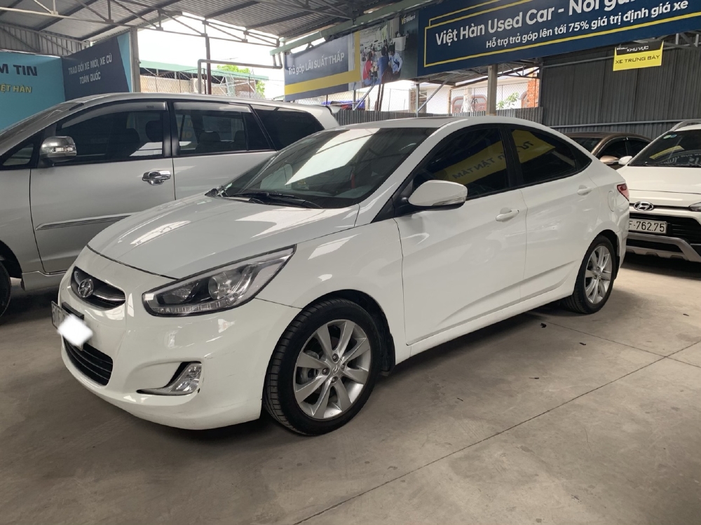 Bán Accent 1.4AT 2015, màu trắng, biển TP, giá TL, hổ trợ góp