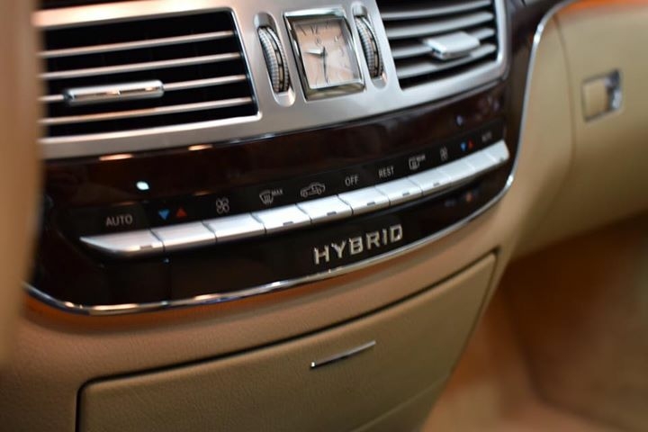 Cần bán S400 HYBRID xăng điện, sản xuất 2011, số tự động, màu đen