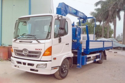 Xe tải 7 tấn HINO FC9JLSW gắn cẩu 5 tấn 4 đốt TADANO TM-ZT504 thùng dài 6m | Hỗ trợ mua trả góp 90% giá trị xe