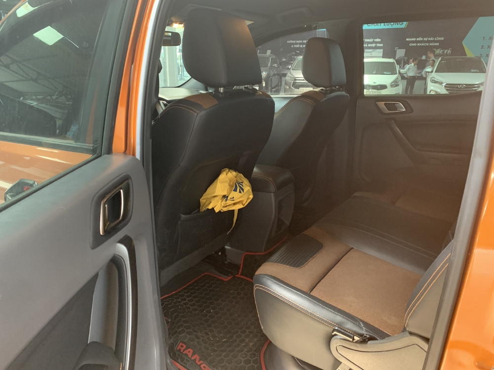 Bán Ranger Wildtrak 3.2AT 2016, màu cam, đúng chất, biển TP, giá TL