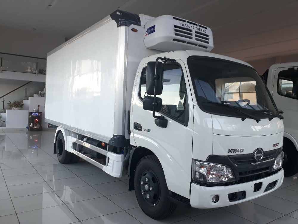 Giá Xe Hino 1.9 Tấn Đông Lạnh Euro 4 Giá Rẻ Nhất Thị Trường.