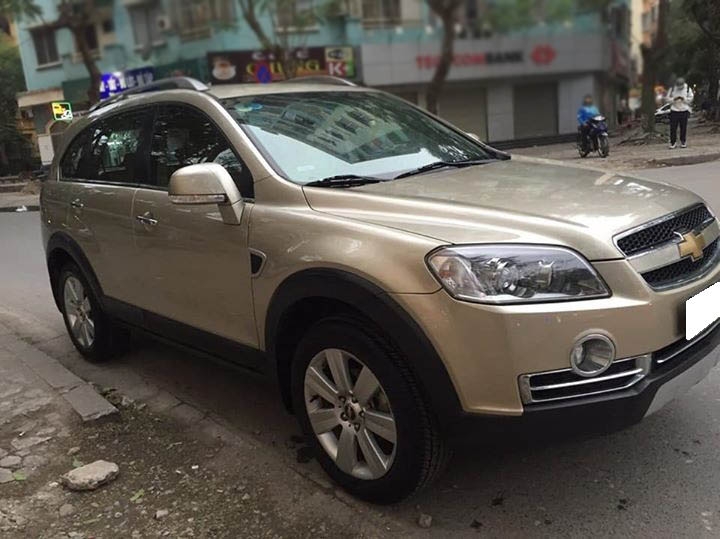Gia đình đã hết nhu cầu sử dụng 4 bánh nên bán xe Captiva 2009 đk 2010