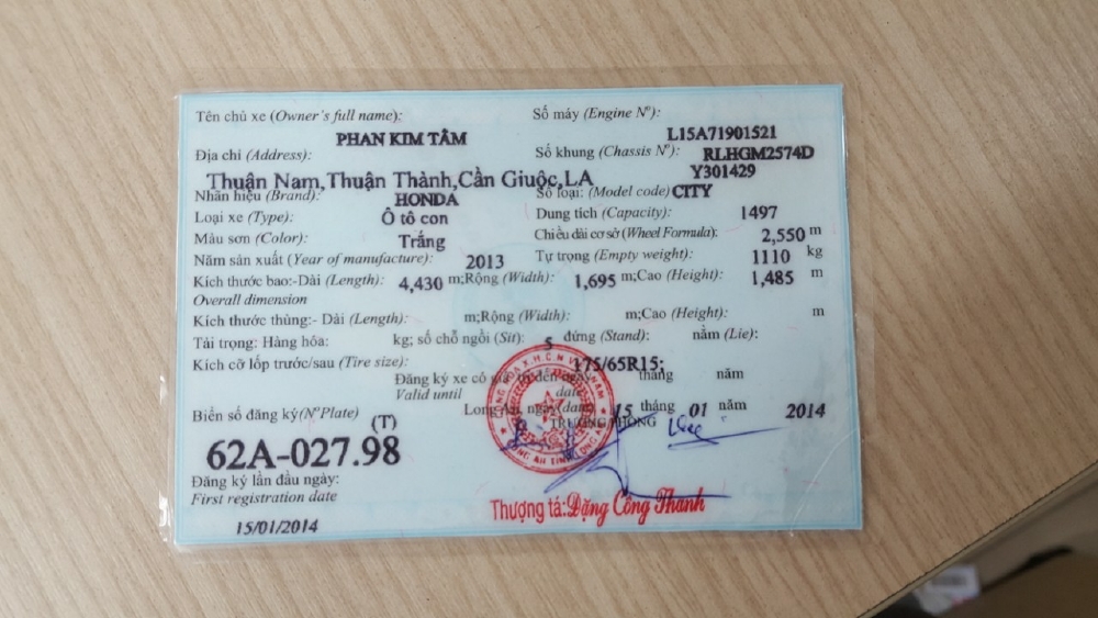 Bán Honda City 1.5MT màu trắng số sàn sản xuất 2013 / 2014 một đời chủ