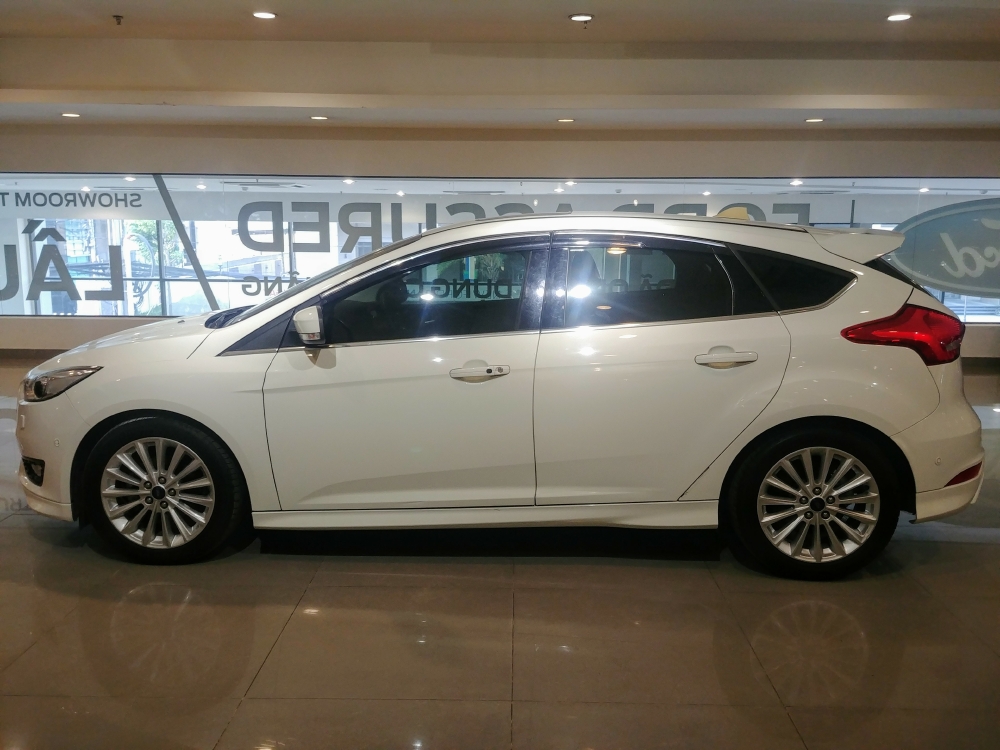 Bán Xe Ford Focus Sport 2019 5 Cửa