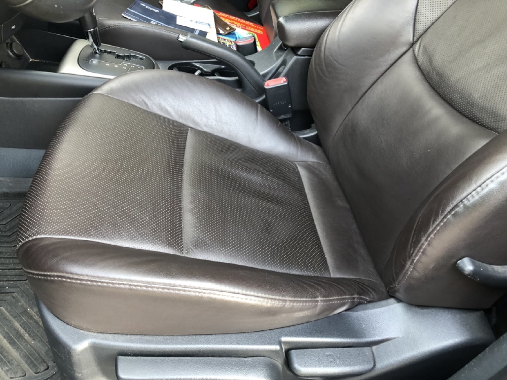Bán Hyundai I30 CW 1.6AT màu xám chuột số tự động nhập Hàn Quốc 2010 một chủ đi 47000km