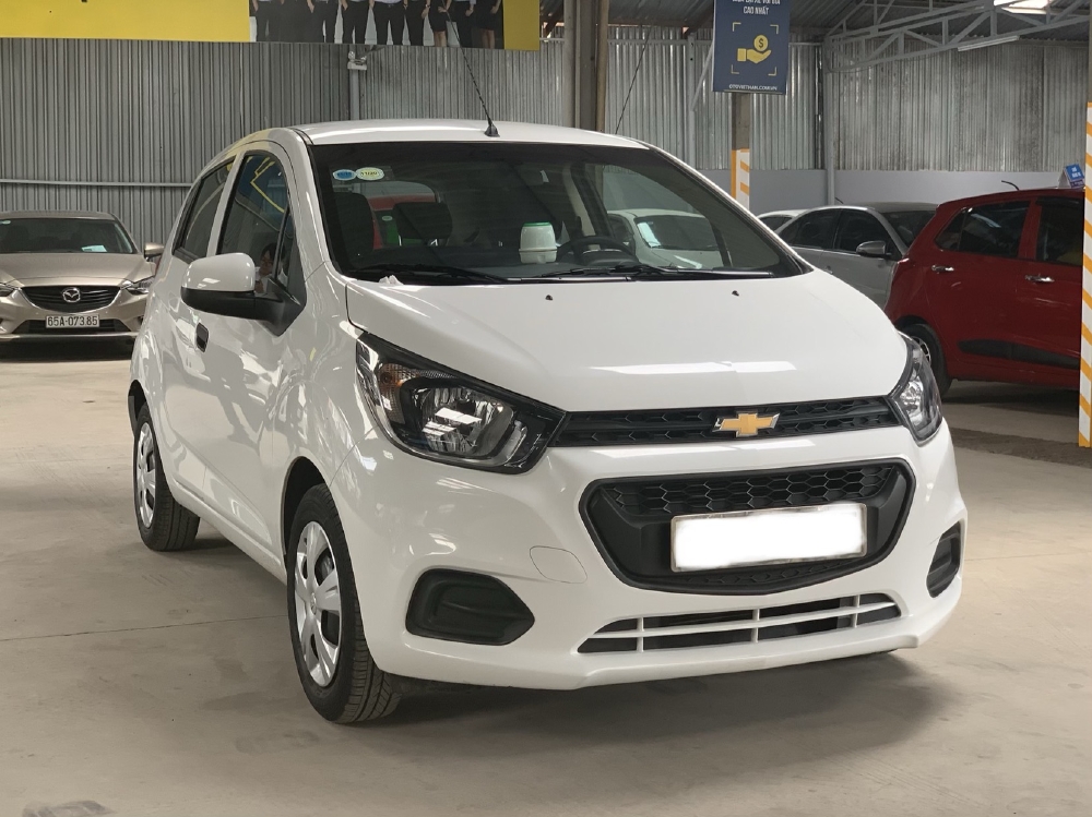 Bán Spark LS 2018, màu trắng, đúng chất, giá TL hổ trợ góp