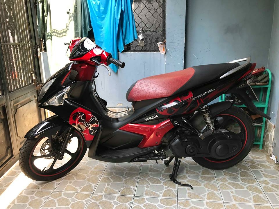 Xe Yamaha Nouvo LX 135 đỏ đen chính hãng