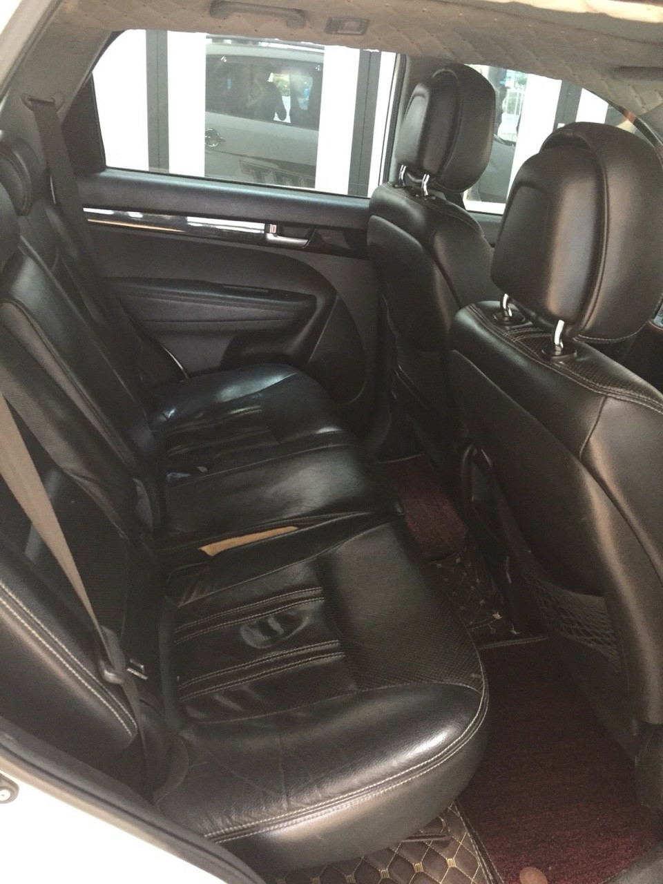 Bán Kia New Sorento GATH 2.4AT màu trắng camay máy xăng số tự động sản xuất 2015 bản full options