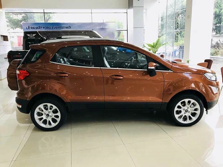 BÁN XE FORD ECOSPORT AMBIENT 2019 AT CHIẾT KHẤU TỐT