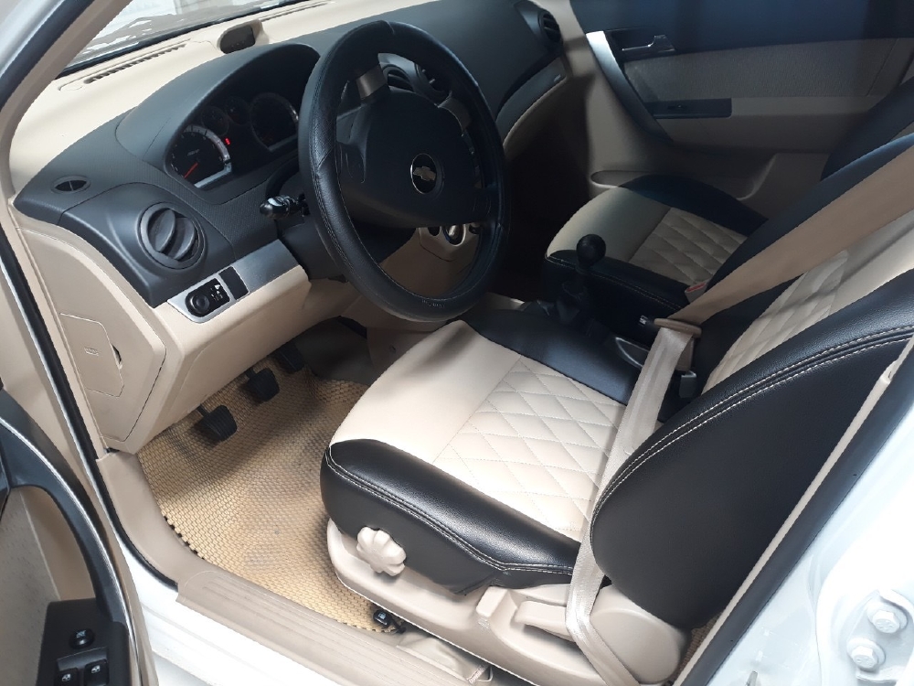 Bán Aveo LT 2018, màu trắng, đúng chất, biển TP, giá TL, hổ trợ góp