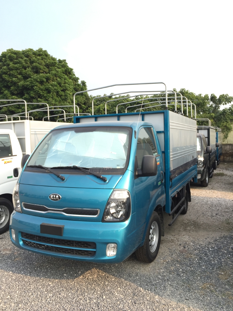 Xe tải Kia K200 tải trọng 1,5 tấn mui bạt. Đời 2019 giá tốt nhất Hà Nội