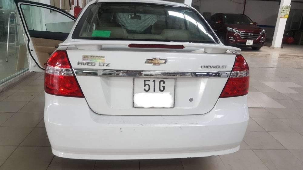 Bán Aveo LTZ 2018, màu trắng, đúng chất, biển TP, giá TL, hổ trợ góp