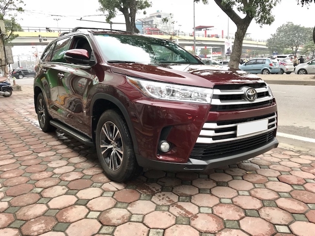 Toyota Highlander LE 2018 | Nhập Mỹ Nguyên Chiếc | Giao Ngay Toàn Quốc