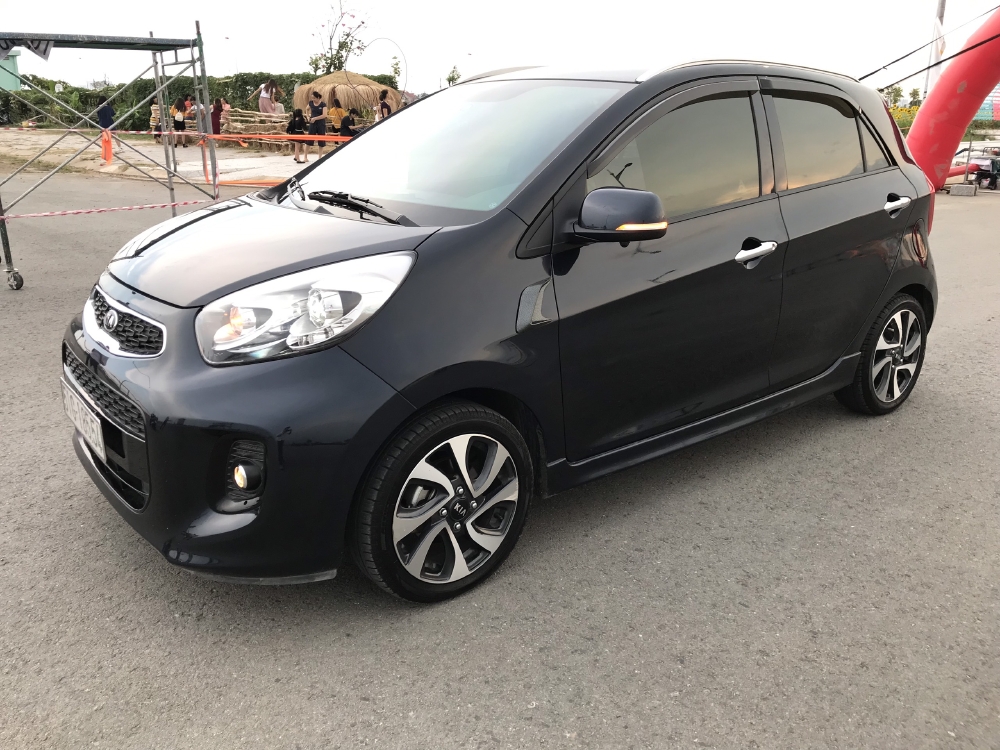 Bán Kia Morning S 1.25AT màu xám xanh số tự động sản xuất 2018 biển Sài Gòn đi 16000km