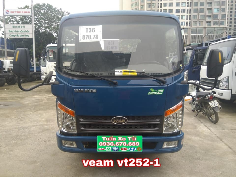 Bán xe veam vt252-1,tải trọng 2t4,thùng 4m1,máy hyundai