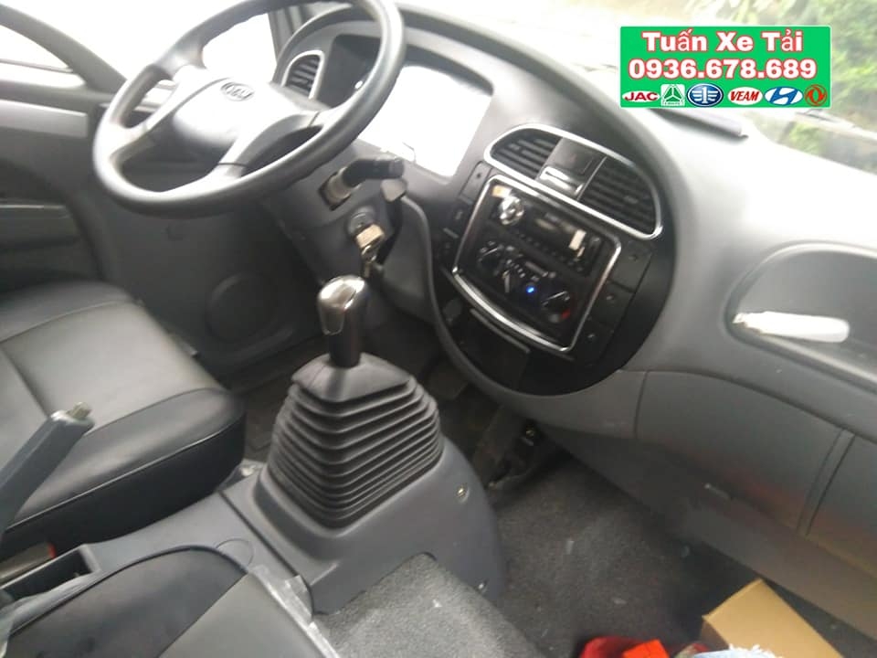 Bán xe veam vt252-1,tải trọng 2t4,thùng 4m1,máy hyundai