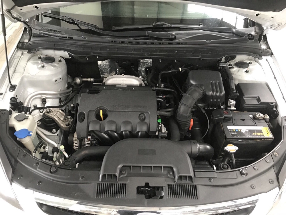Bán Hyundai I30 CW 1.6AT màu bạc số tự động nhập nội địa Hàn Quốc cuối 2010 một chủ