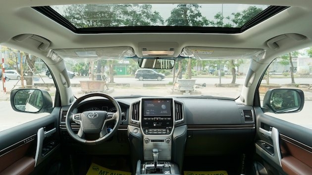 Toyota LAND CRUISER VX.R 2018 | Nhập Trung Đông Nguyên Chiếc | Giao Ngay Toàn Quốc