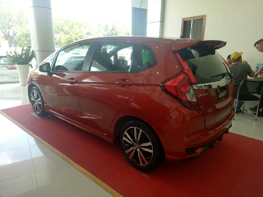 MUA HONDA JAZZ,TẶNG HONDA VISON,189 TRIỆU GIAO XE