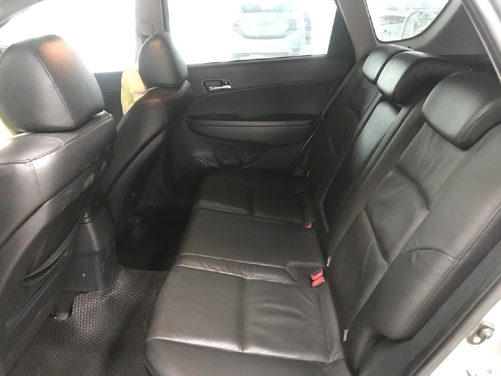 Bán Hyundai I30 CW 1.6AT màu bạc số tự động nhập nội địa Hàn Quốc cuối 2010 một chủ