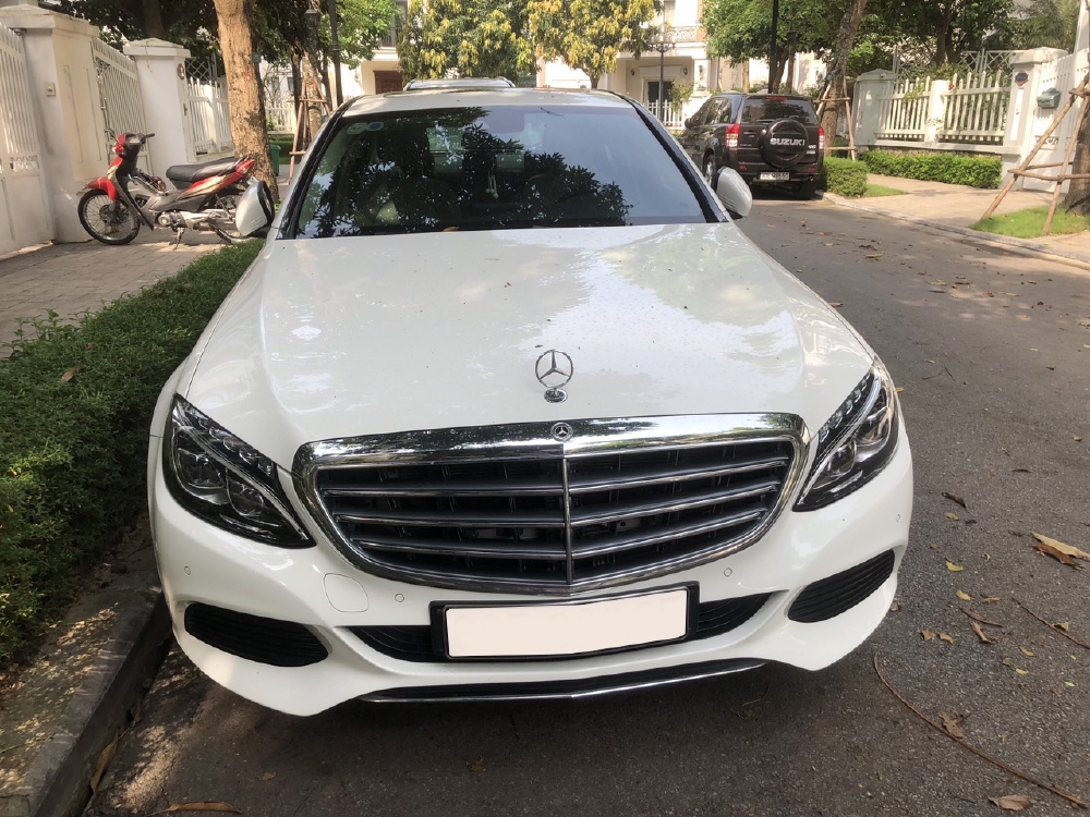 Bán Mercedes C250 Exclusive 2017