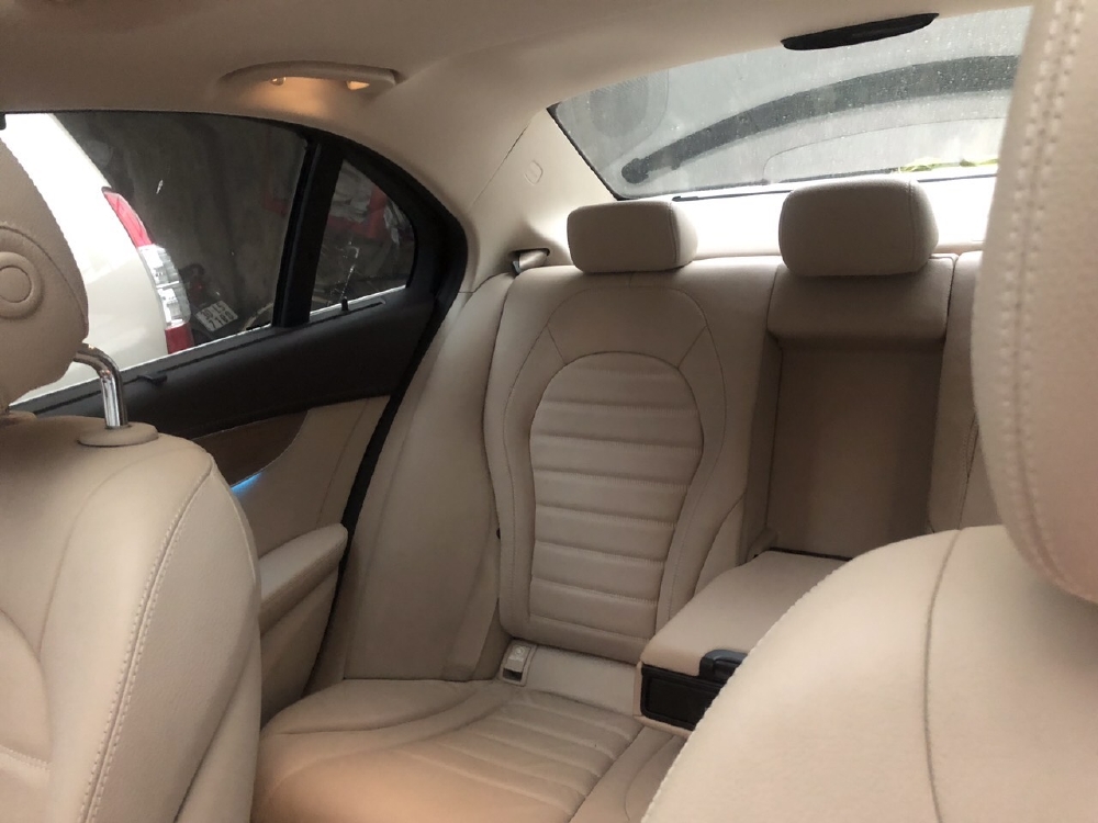 Bán Mercedes C250 Exclusive 2017