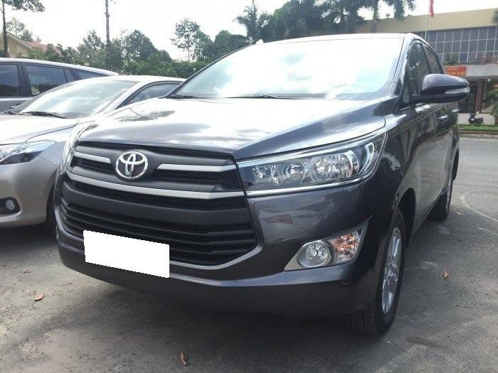 Bán Innova 2016 số sàn phom mới màu xám đen rất đẹp