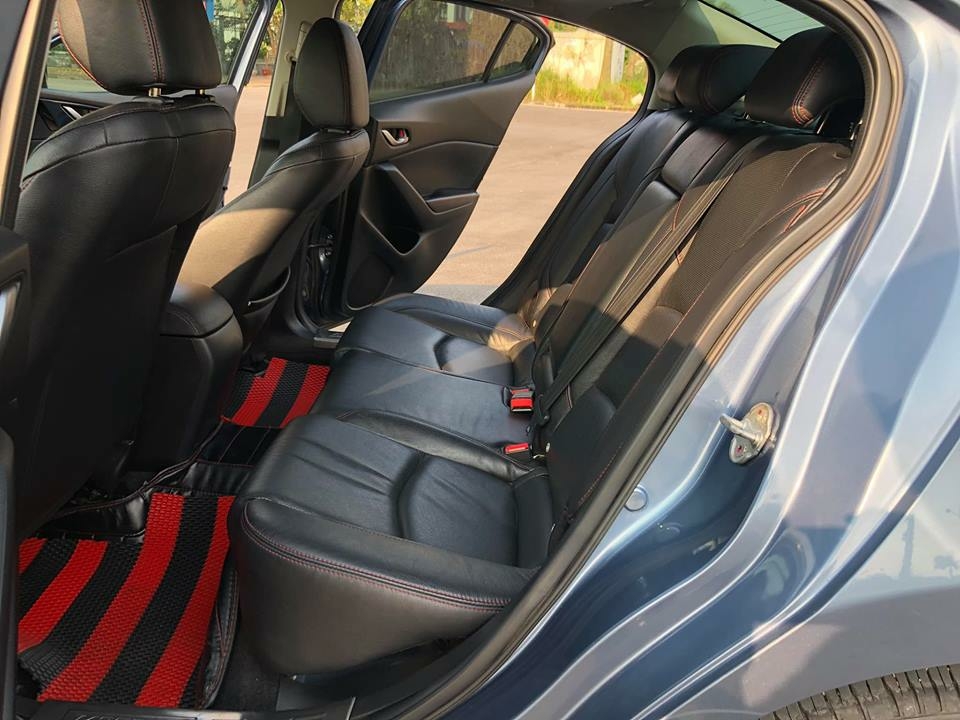Cần bán xe Mazda3 đời 2017 số tự động tên tư nhân bstp
