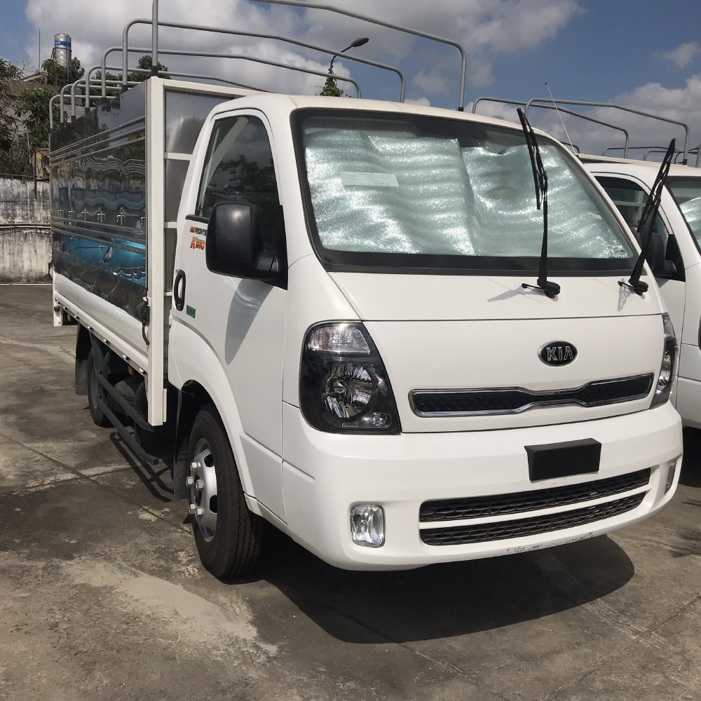 Xe tải 2,4 tấn Kia K250 thùng mui bạt mới 100%, bán trả góp, liên hệ 0938903292