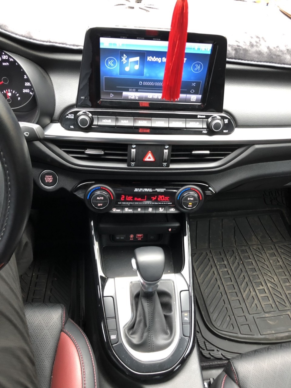 Bán Cerato 2.0 Premium 2018, siêu lướt, biển TP, giá TL, hổ trợ góp