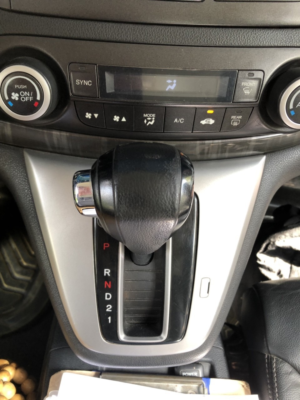 Bán Crv 2.4AT 2014, màu bạc, đúng chất, biển TP, giá TL, hổ trợ góp