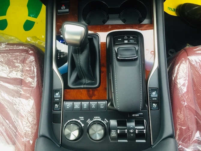 Lexus LX570S Supersport 2018 | Nhập Trung Đông | Giao Ngay Toàn Quốc