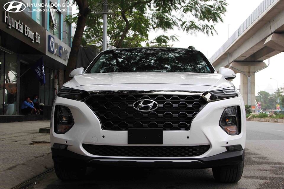 Hyundai Santafe 2019 giá siêu cạnh tranh trên thị trường