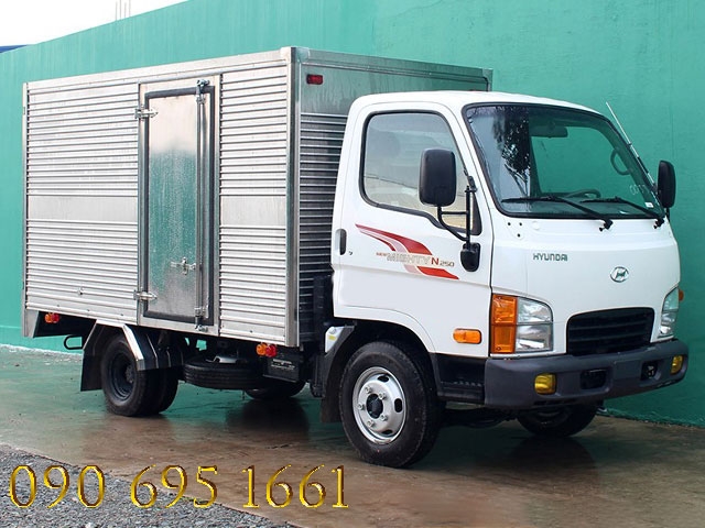 Bán xe tải Hyundai 2T4, Hyundai N250 trả trước 20% nhận xe