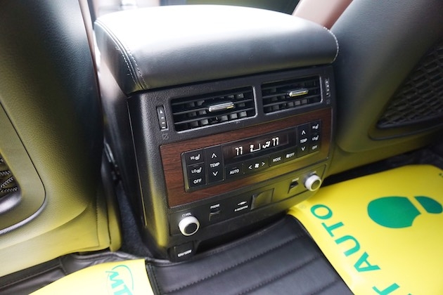 Toyota LAND CRUISER 5.7 2016 | Nhập Mỹ Siêu Lướt | Giao Ngay Toàn Quốc