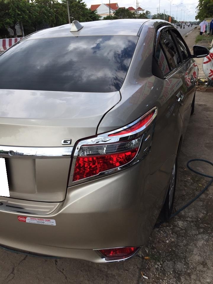 Gia đình cần bán Vios G 2016, số tự động, màu vàng cát